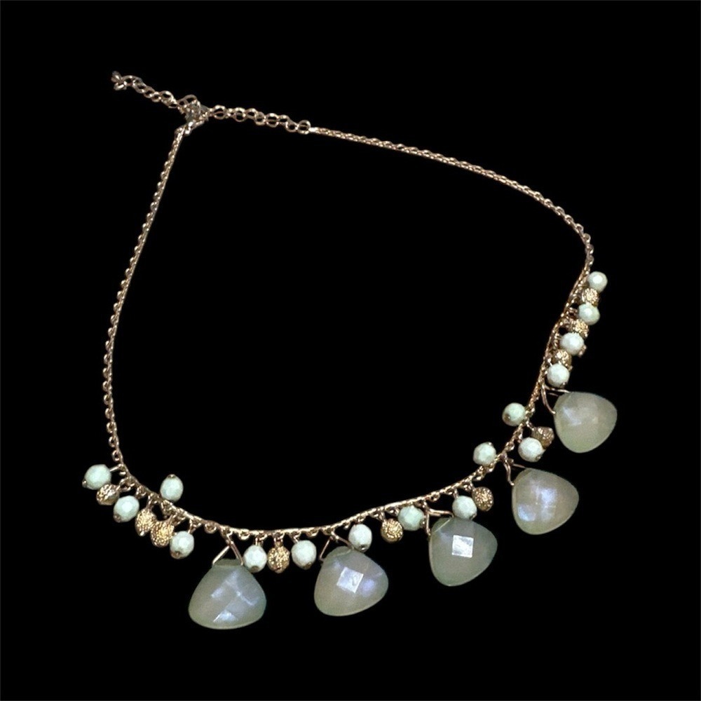 Elegant Gold and Green‎ Necklace